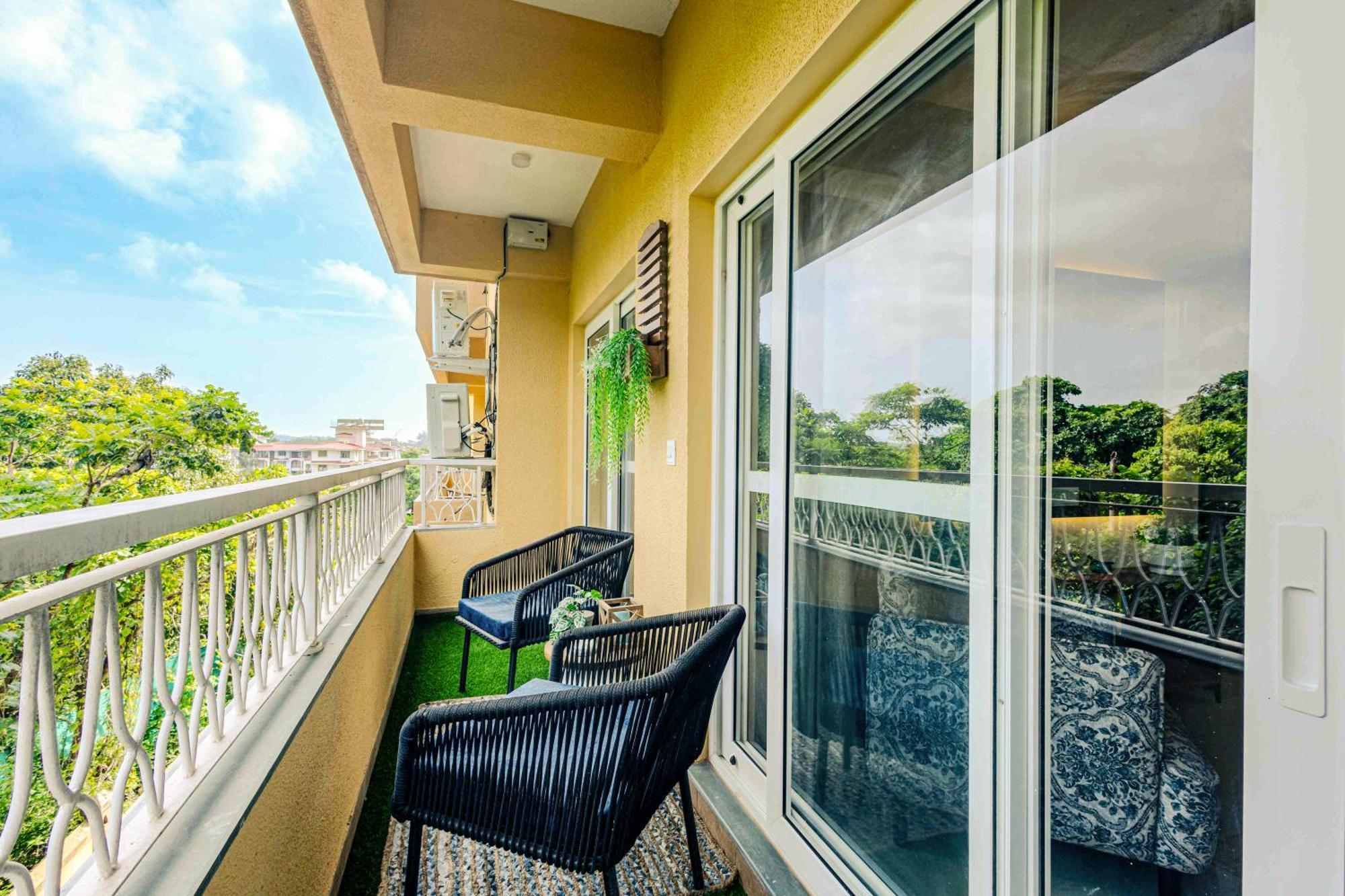 Alaya Stays 1 Bhk With Balcony & Pool - Veera Marina Кандолим Экстерьер фото