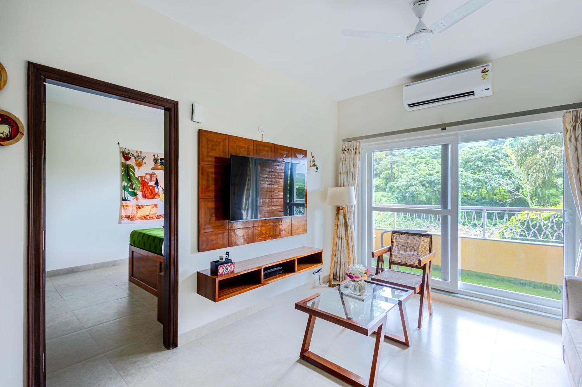 Alaya Stays 1 Bhk With Balcony & Pool - Veera Marina Кандолим Экстерьер фото