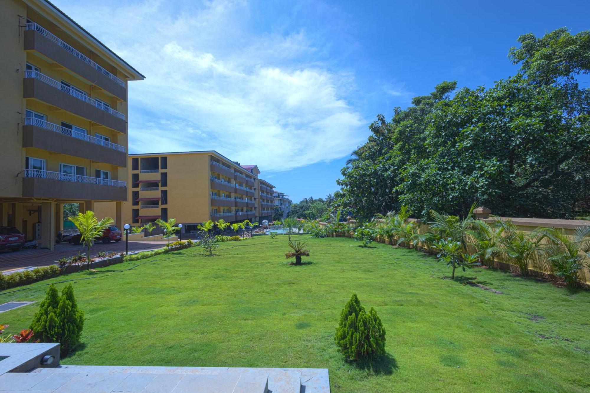 Alaya Stays 1 Bhk With Balcony & Pool - Veera Marina Кандолим Экстерьер фото