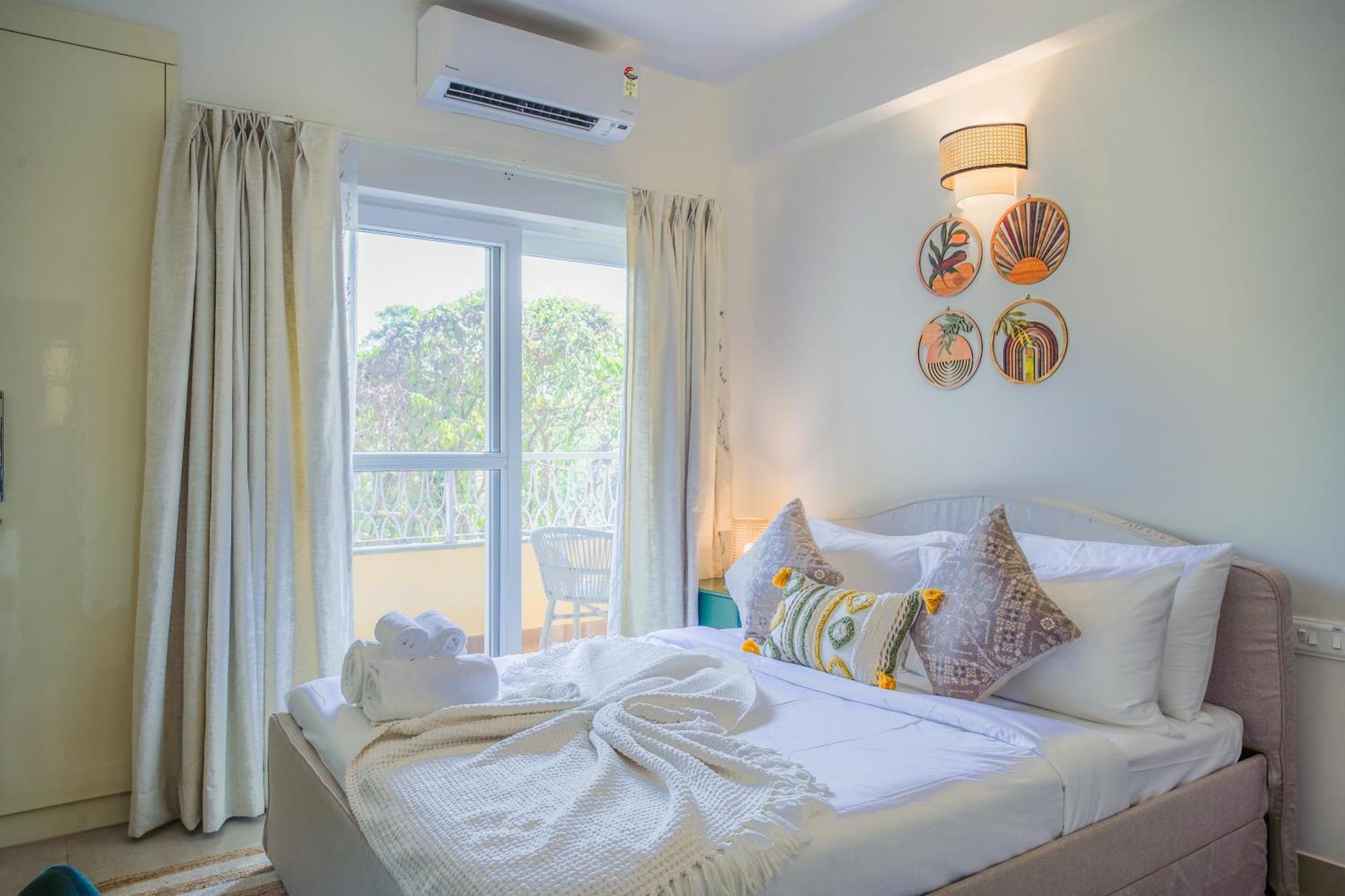 Alaya Stays 1 Bhk With Balcony & Pool - Veera Marina Кандолим Экстерьер фото